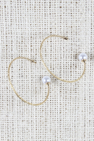 Textured Hoop and Pearl Earrings